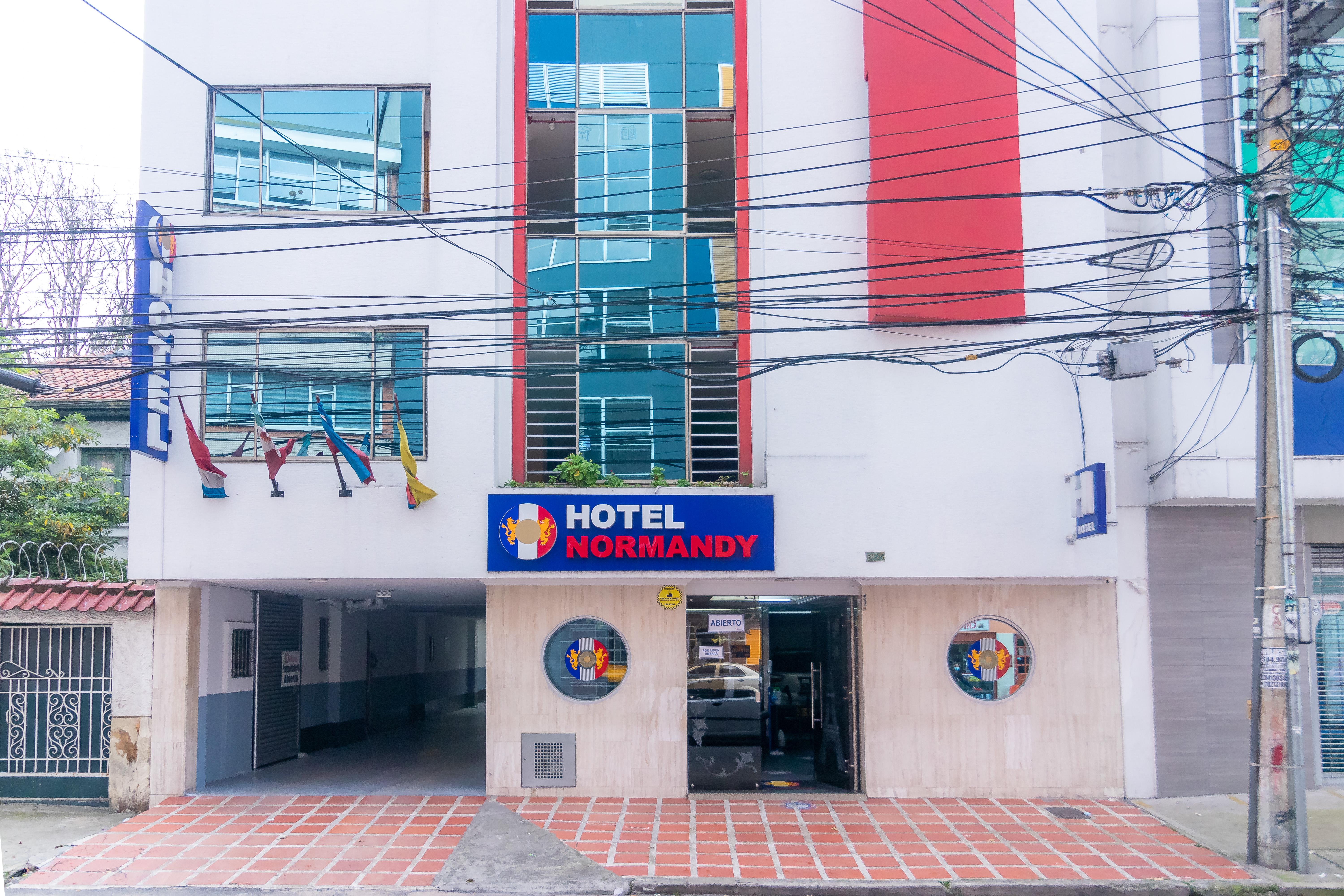 Hotel Ayenda Normandy Богота Екстериор снимка